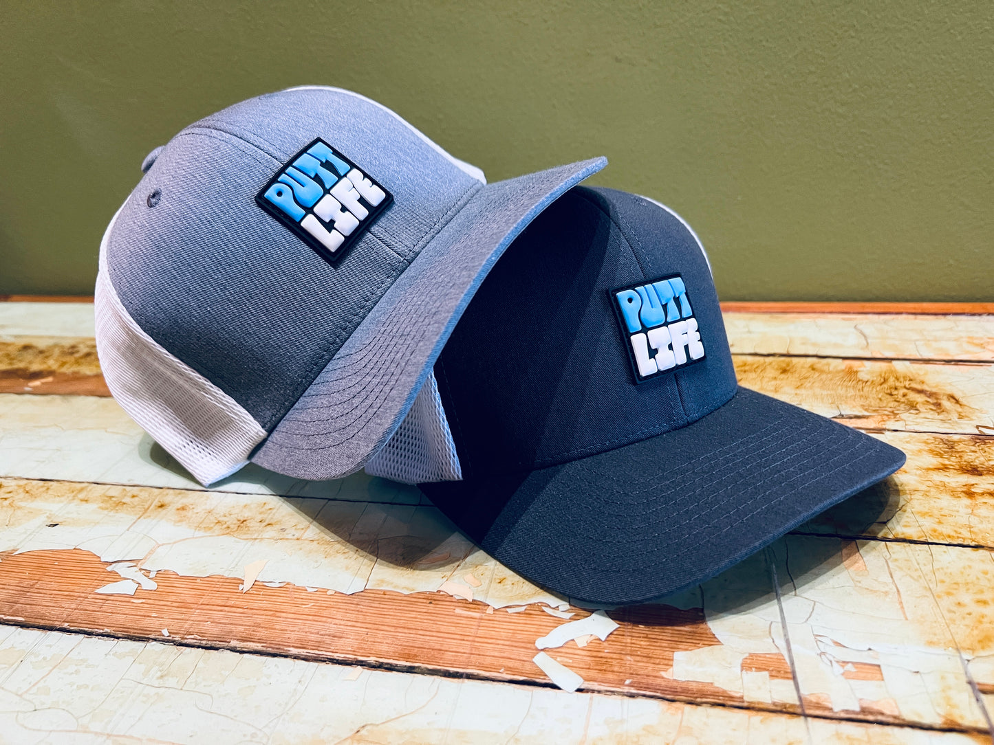 Putt Life Block Trucker Hat DARK GRAY / WHITE