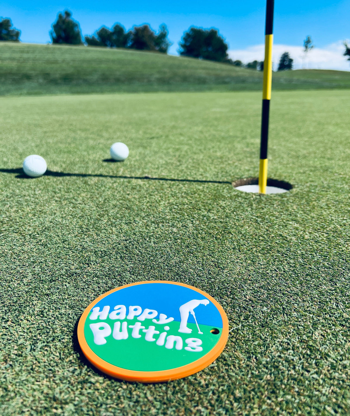 putt life golf happy putting blue green white golf putting disc on golf putting green graphic design putter putting accessory